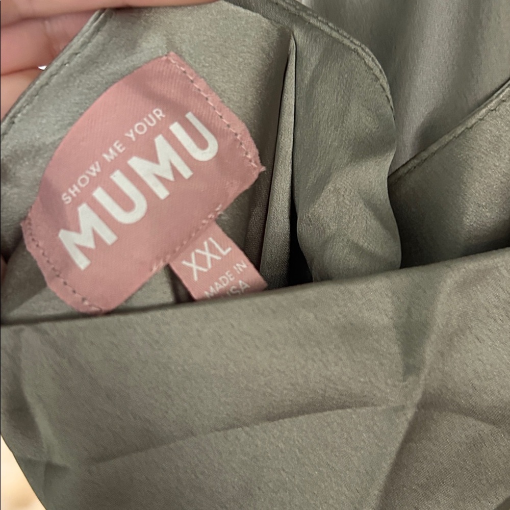Show me your mumu jasmine maxi Moss Green Luxe‎ Satin halter dress - Picture 6 of 6